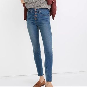 10" High-Rise Skinny Jeans in Dewitt Wash: Button-Front TENCEL™ Denim Edition 29